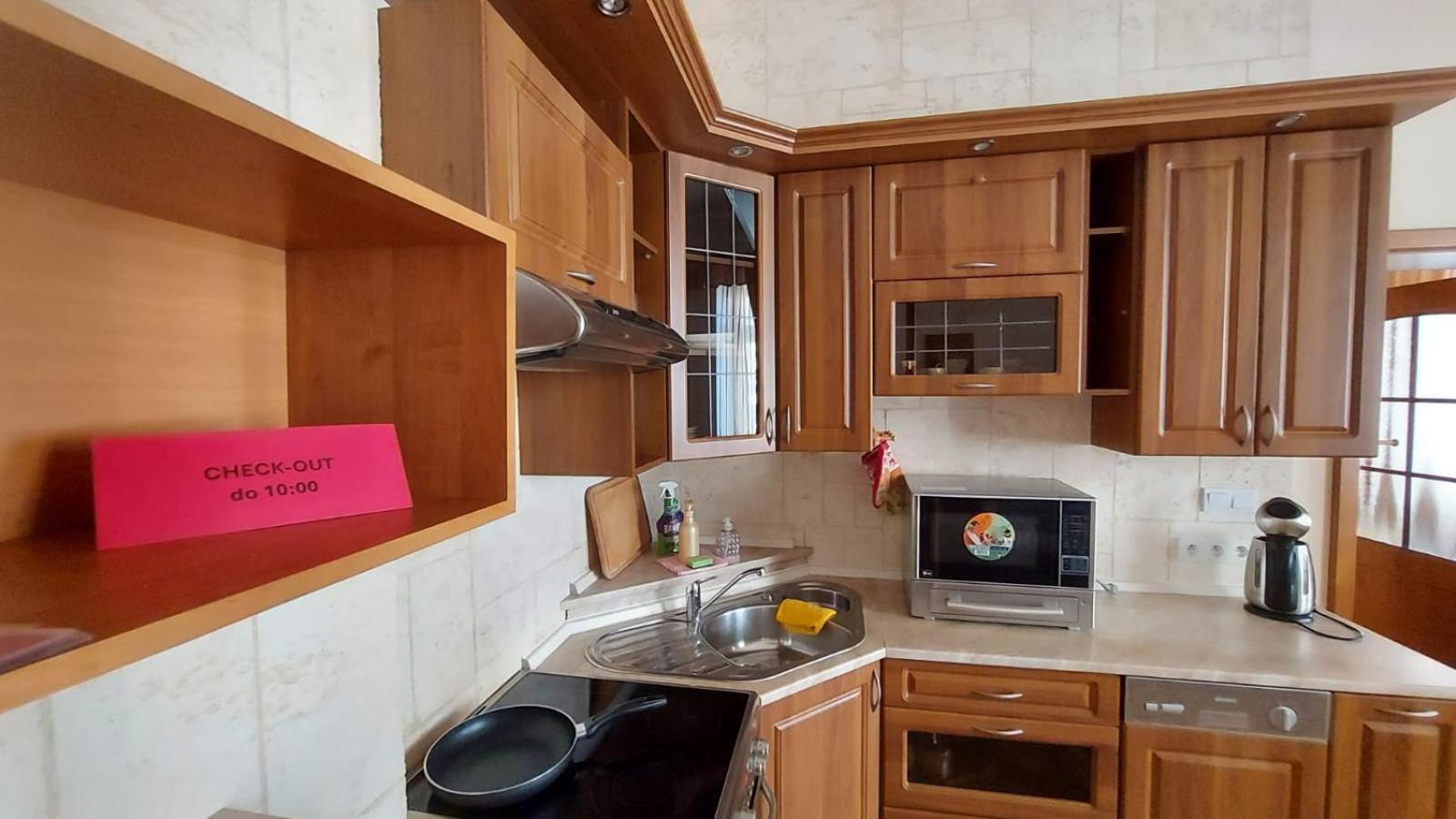 Apartment Ferdinand การ์โลวีวารี ภายนอก รูปภาพ