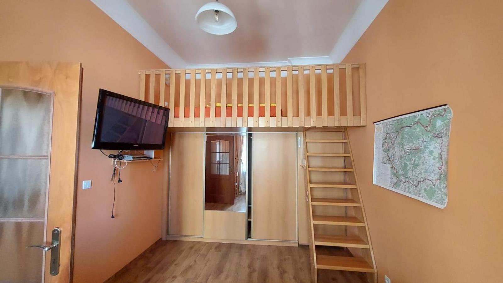 Apartment Ferdinand การ์โลวีวารี ภายนอก รูปภาพ